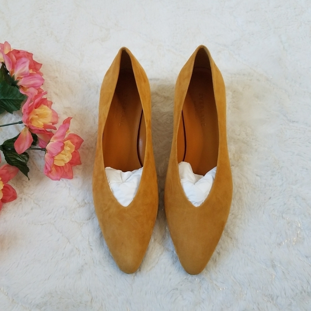 Everlane The V Heel - Picture 3 of 10